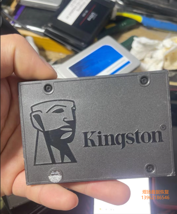 Kingston240G固态硬盘认SATAFIRM S11恢复数据恢复