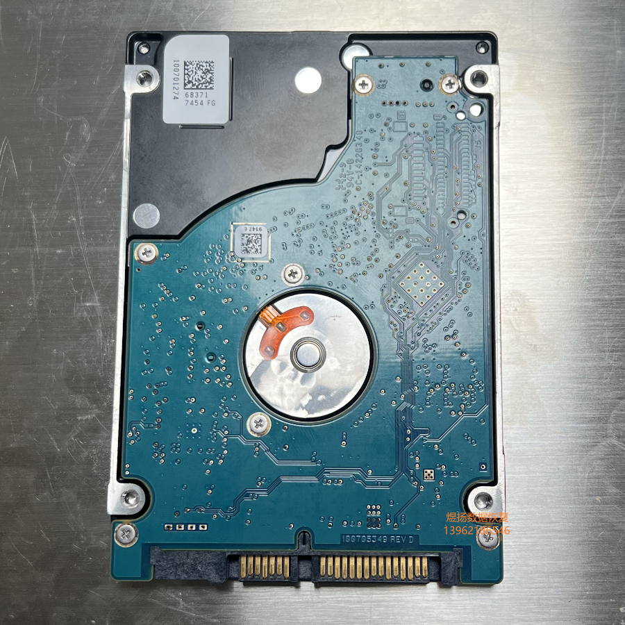 ST500LM000 8GB混合硬盘SSHD通电不转NAND问题修复