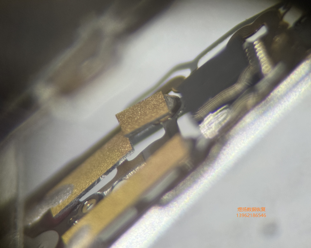 西部数据WD20JDRW-11C7VSO盘体变形开盘数据恢复成功