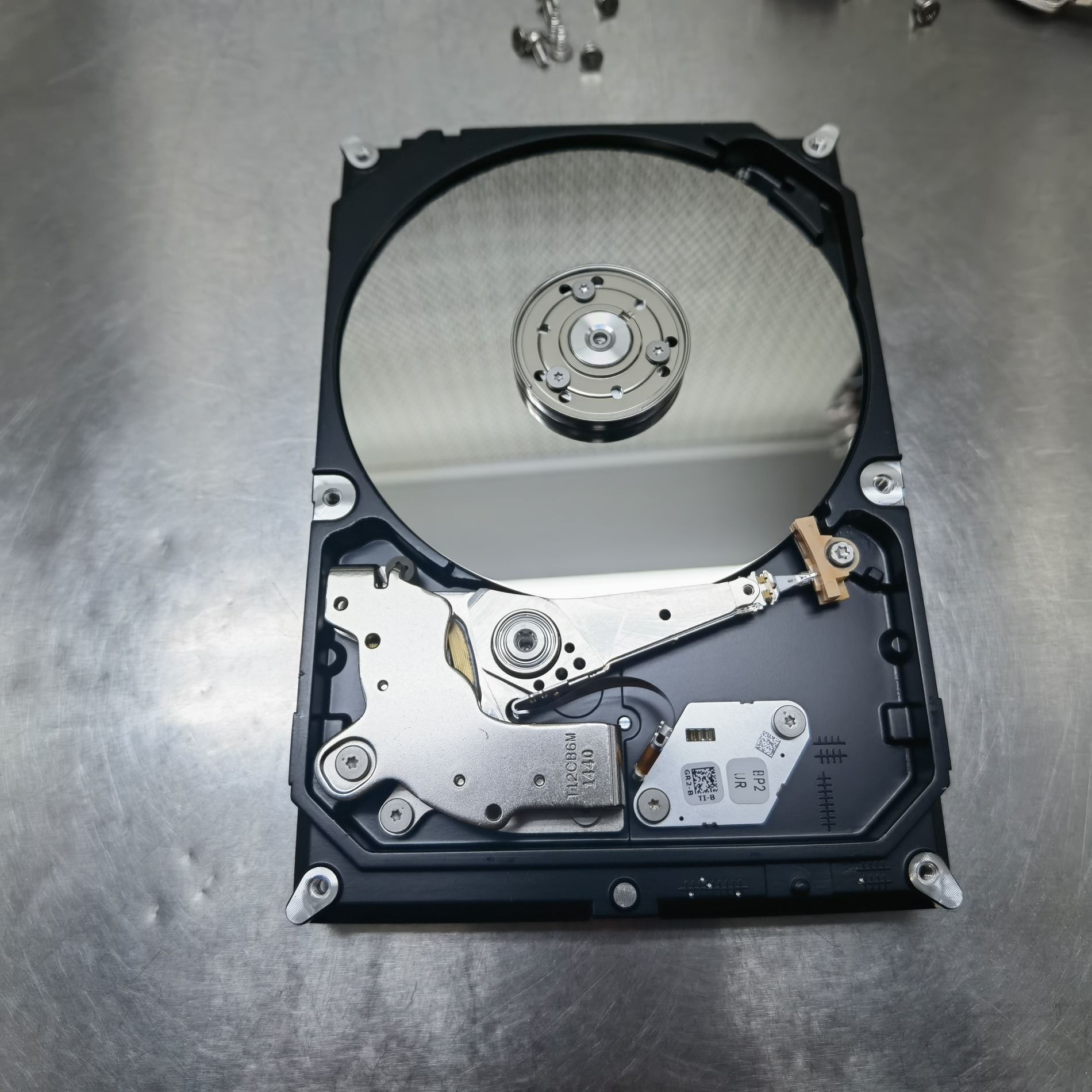 ST1000DM003-1ER162希捷台式机硬盘磁头损坏开盘数据恢复成功