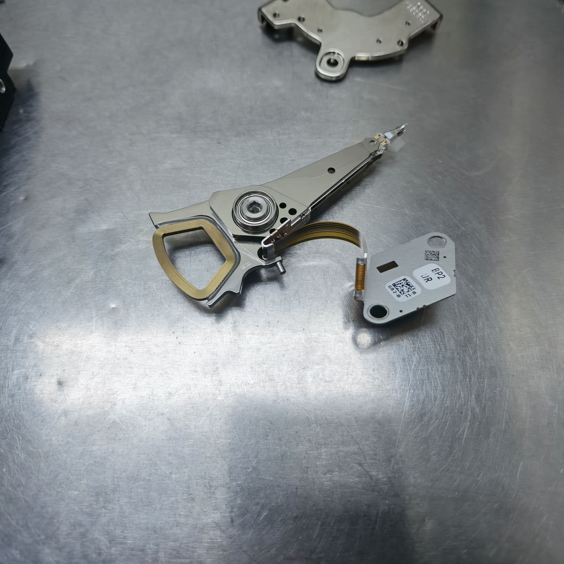 ST1000DM003-1ER162希捷台式机硬盘磁头损坏开盘数据恢复成功